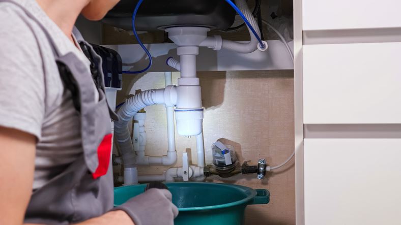 Débouchage de canalisation par un plombier MC Plomberie BTP